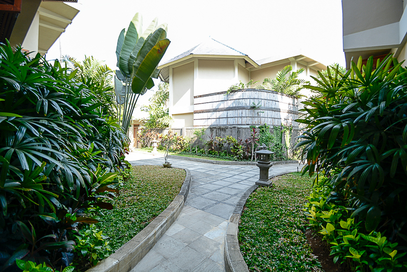 Great beachfront apartment for sale in Lovina Kibarer Great beachfront apartment for sale in Lovina Kibarer