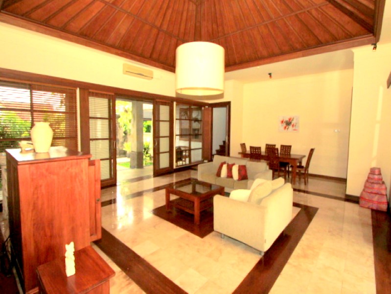 Stunning 4 Bedrooms Freehold Villa For Sale in Sanur 