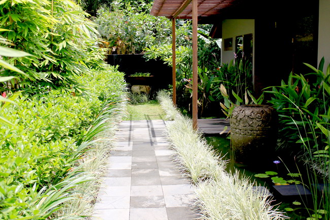 View Villa Tepi Sungai Bogor Images