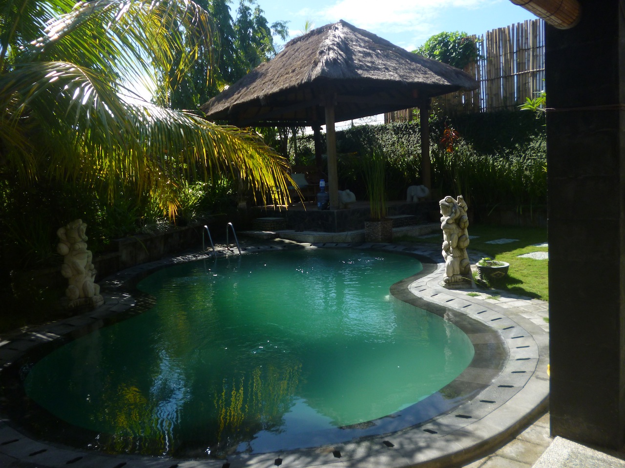 11+ Villa Madu Canggu PNG