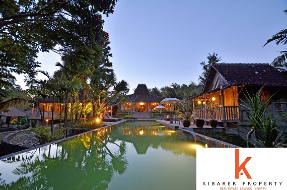 Luxurious Five Bedrooms Freehold Villa for Sale in Canggu