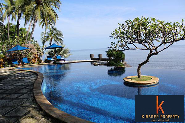 Beau complexe de 2 villas en bord de mer à vendre au nord de Bali