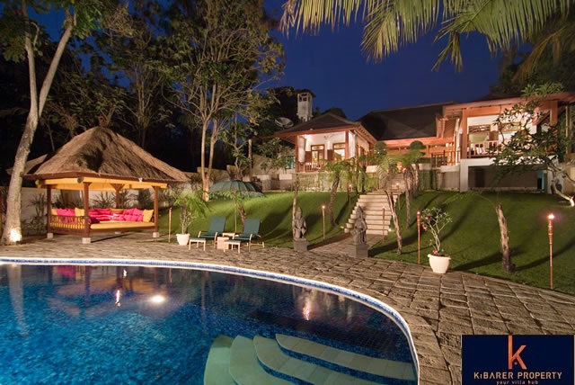 Luxurious Five Bedrooms Freehold Villa for Sale in Canggu