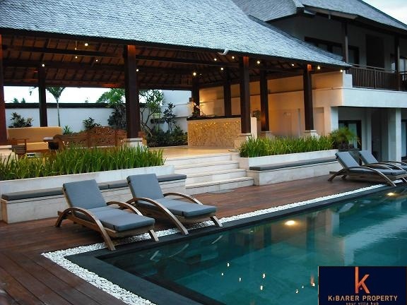 Luxurious Five Bedrooms Freehold Villa for Sale in Canggu