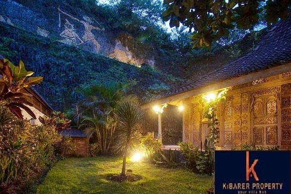 2 Bedroom Stunning Antique Joglo Style Freehold Villa For Sale In Bukit