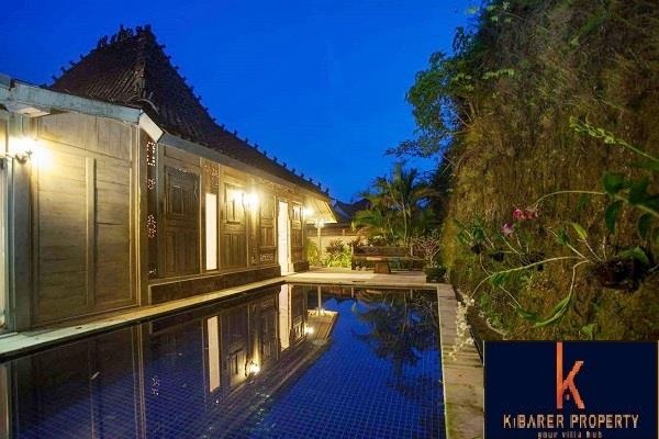 Villa antique Joglo à vendre 2 chambres à Bukit