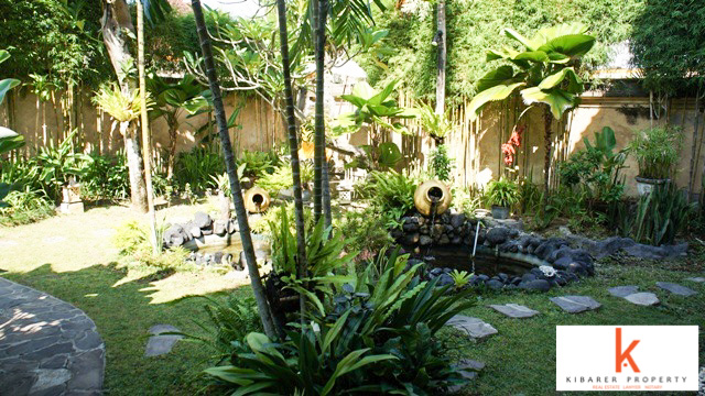 Modern Balinese Villa for Sale in The Heart of Seminyak