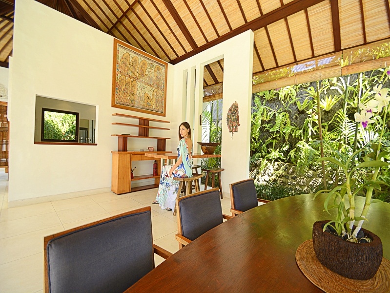 Gorgeous 5 bedroom villa in Canggu