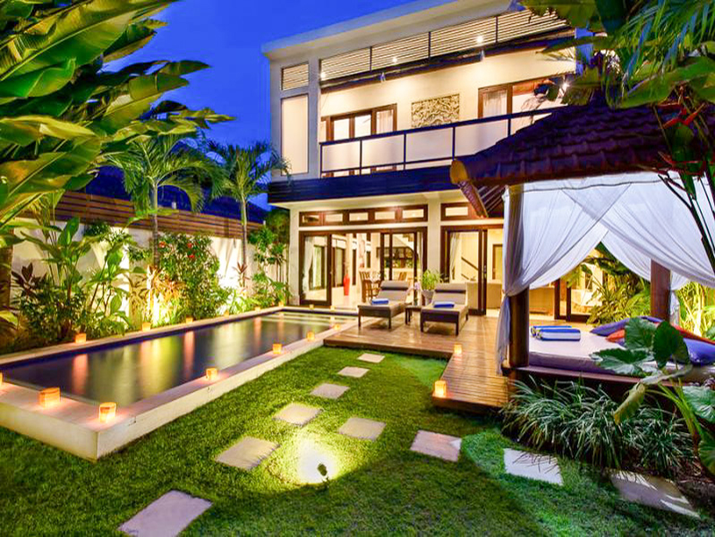 Luxurious Five Bedrooms Freehold Villa for Sale in Canggu