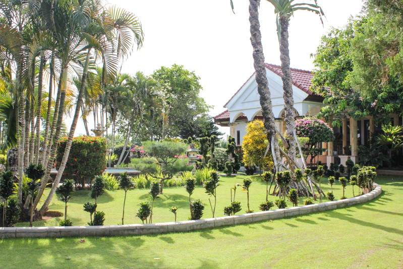 Freehold Villa Dengan Tanah Luas Dijual di Jimbaran