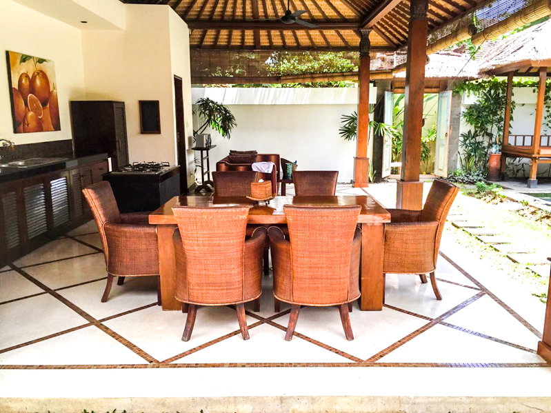 Perfect Holiday Villa Dijual di pusat Sanur