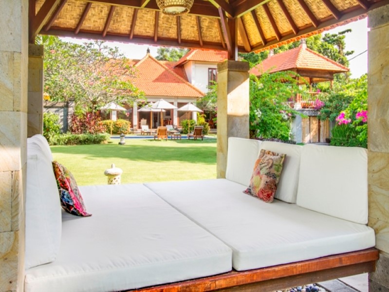 Marvelous 5 Bedrooms Freehold Real Estate For Sale in Nusadua