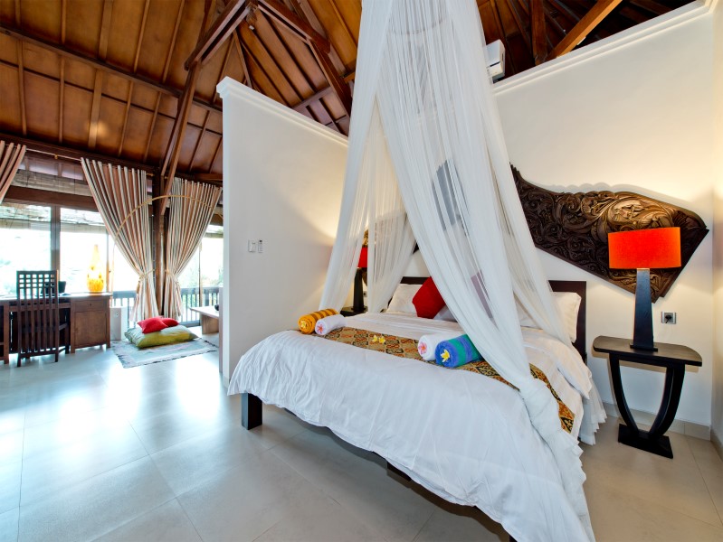 Gorgeous 3 Bedrooms Freehold Property For Sale In The Center Of Canggu