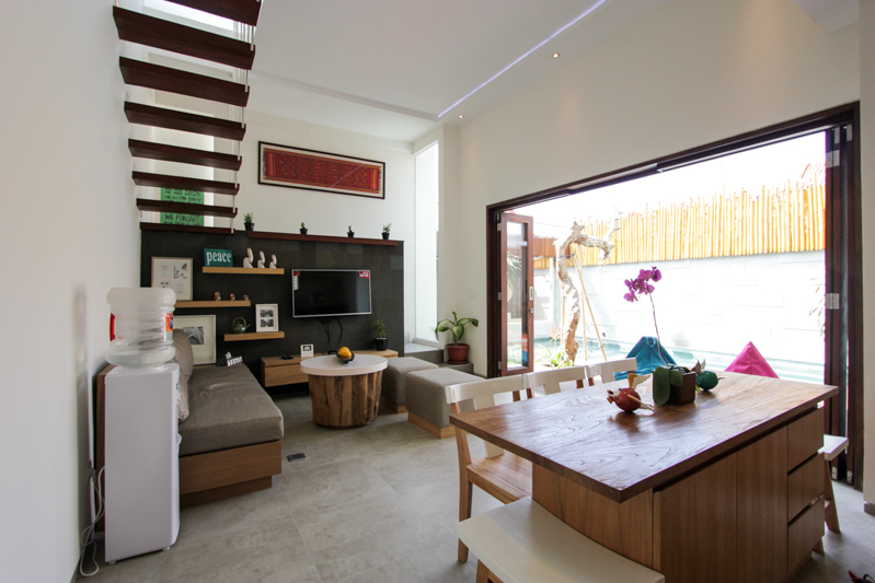 Charming 2 Level Villa for Sale in Seminyak