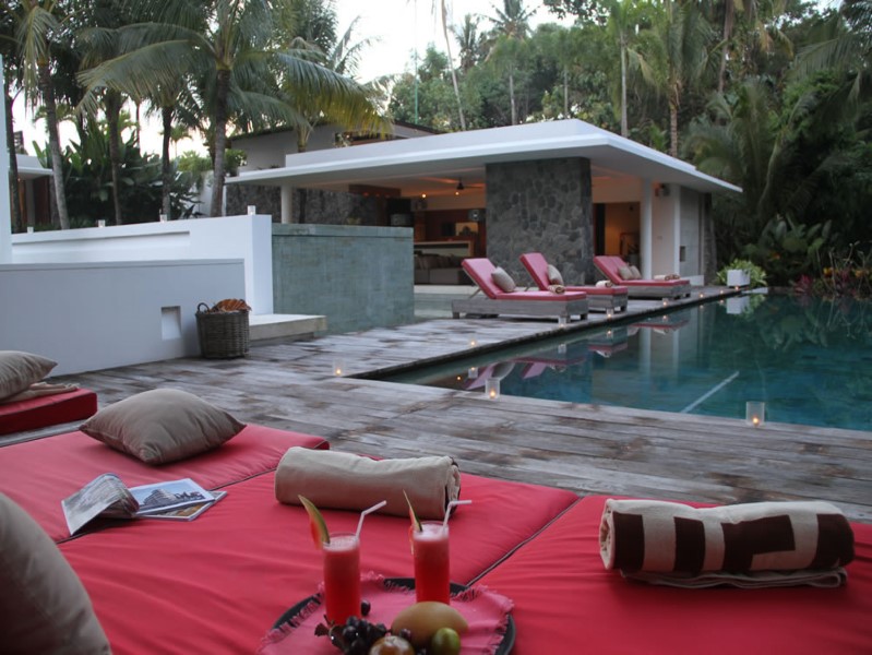 Luxurious 5 Bedrooms Freehold Real Estate For Sale In Tabanan Kibarer Property