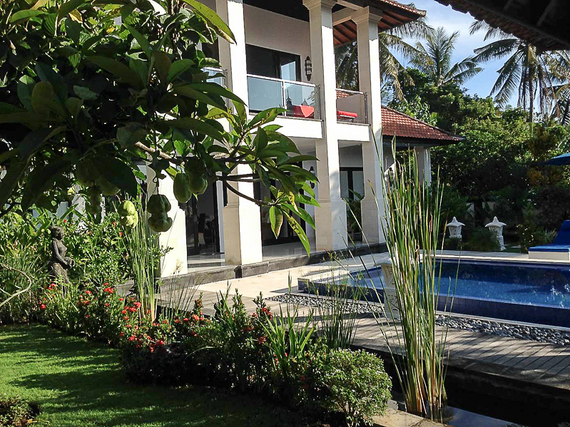 Villa freehold indah dijual di Karangasem