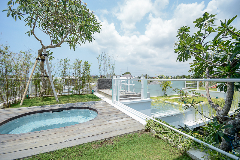 Perfect location modern villa for sale in Seminyak