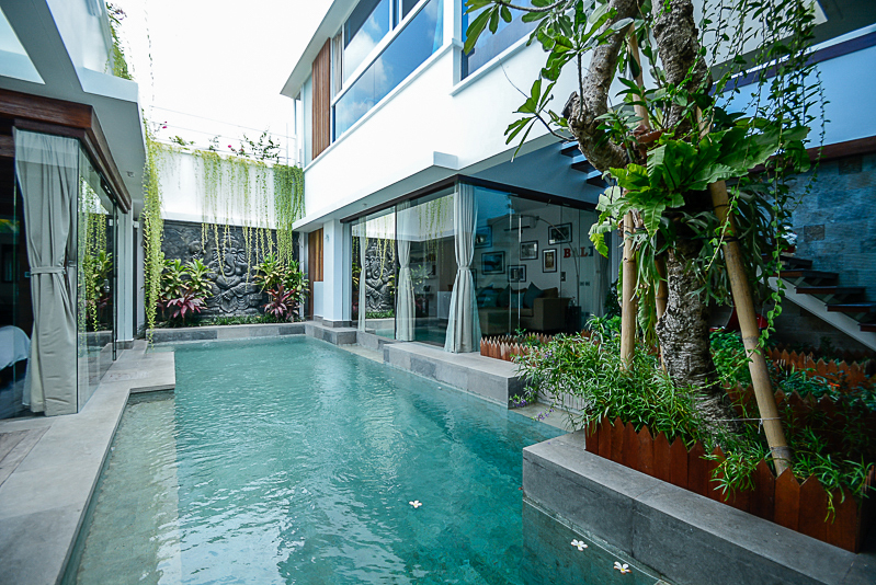 Perfect location modern villa for sale in Seminyak