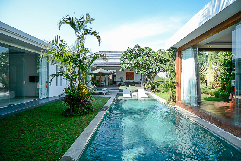 Très bien situé villa magnifique à vendre à Seminyak