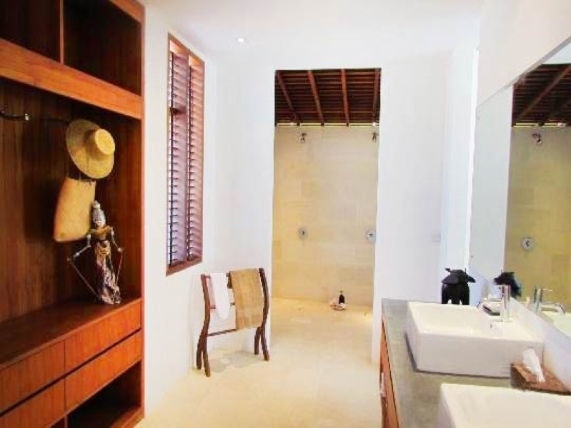 Villa klasik dan elegan di Tabanan, Bali