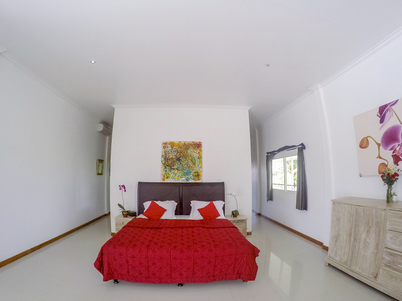 Spacious beautiful villa for sale in Tabanan