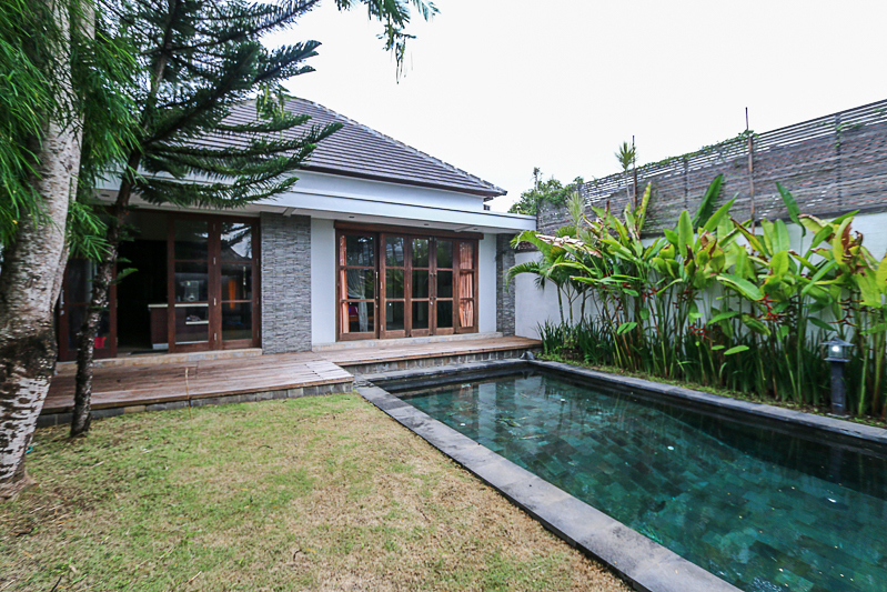 Freehold villa for sale in strategic area of Jimbaran