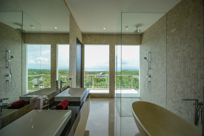 Amazing hill top brand new villa for sale in Pecatu