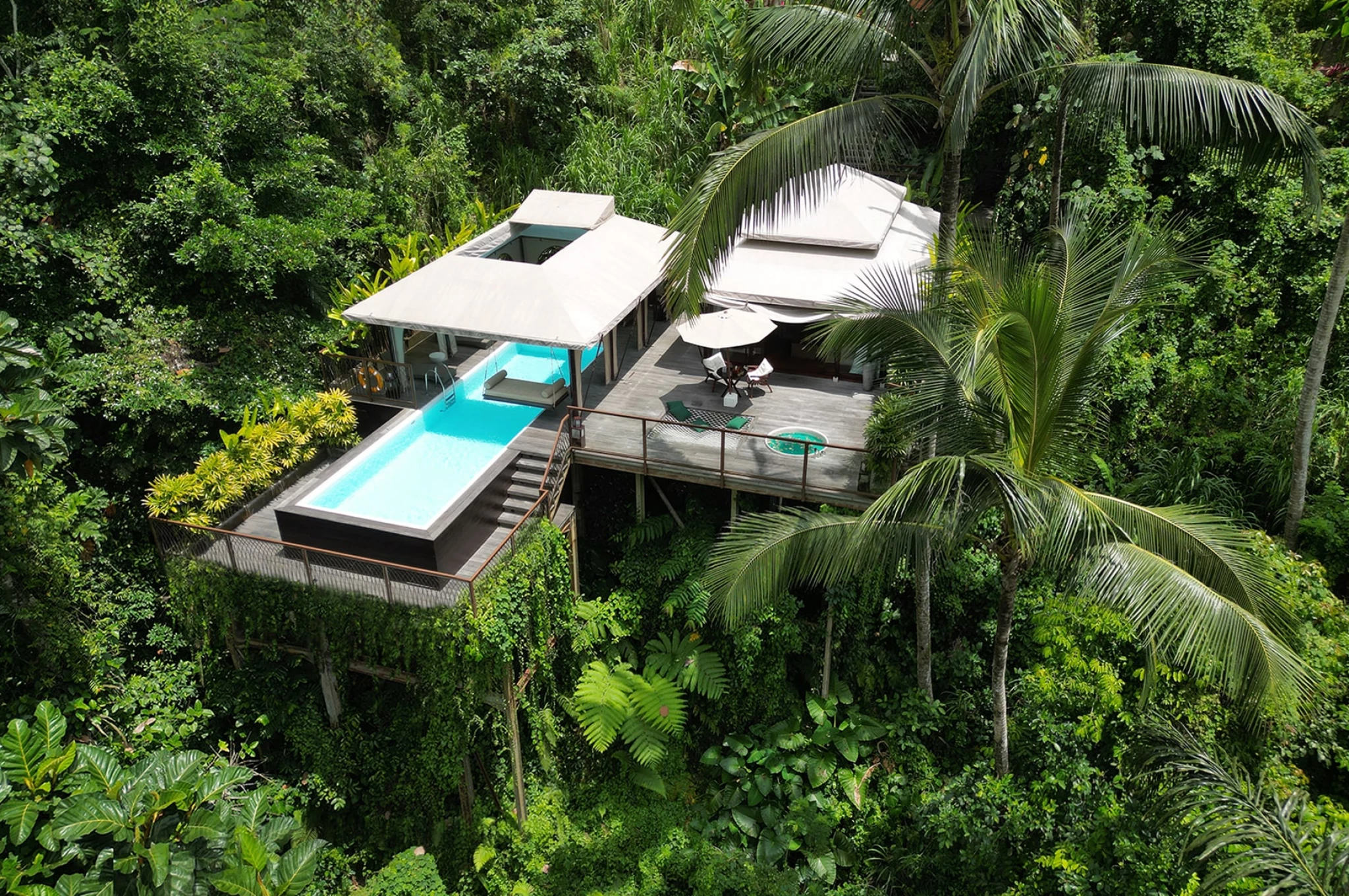 Glamping Retreats for Nature-Loving Couples