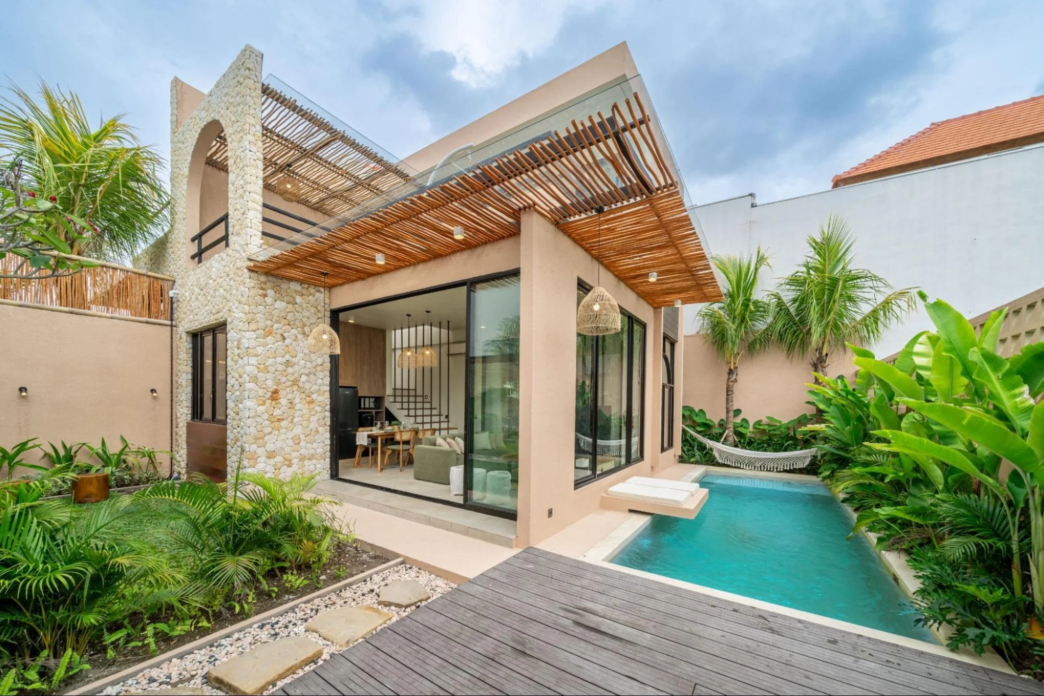 investors still love bali