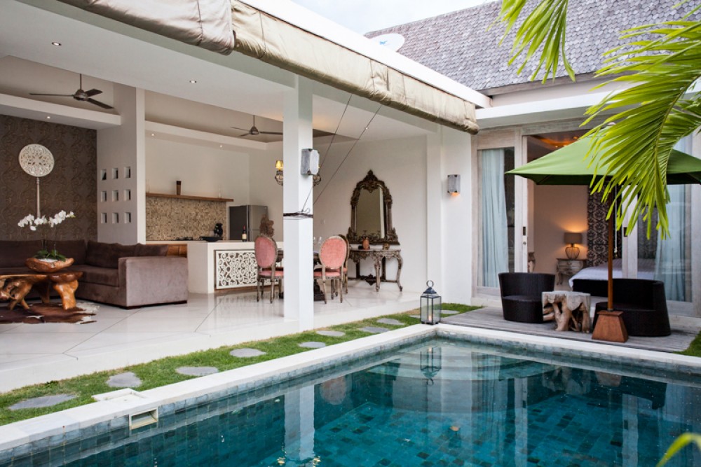 Stylish modern villa for sale in Seminyak