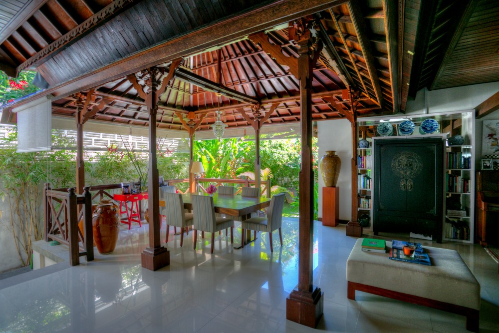 Villa tradisional kontemporer dan nyaman di Sanur