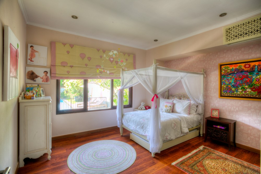 VILLA TRADITIONNELLE EN VENTE À SANUR