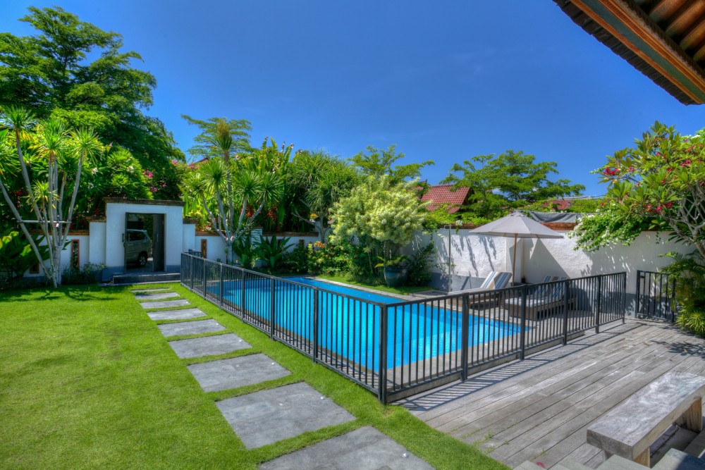 VILLA TRADITIONNELLE EN VENTE À SANUR