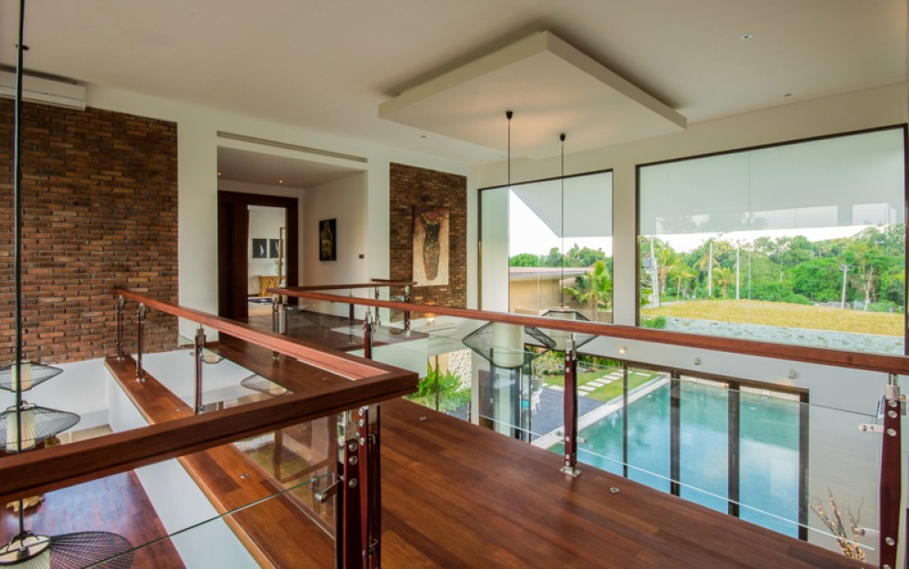 Stuning freehold villa with rice paddies view for sale