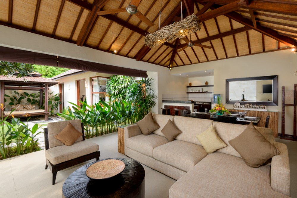 Beautiful villa complex for sale in Seminyak