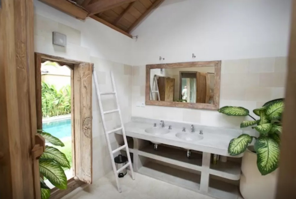 Indah tradisional 5 6 kamar tidur Seminyak Kibarer Property Indah tradisional 5 6 kamar tidur Seminyak Kibarer Property