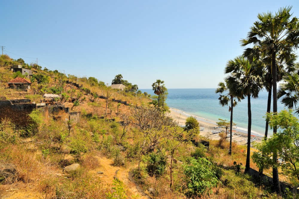 Stunning ocean view villa for sale in Amed Kibarer Property