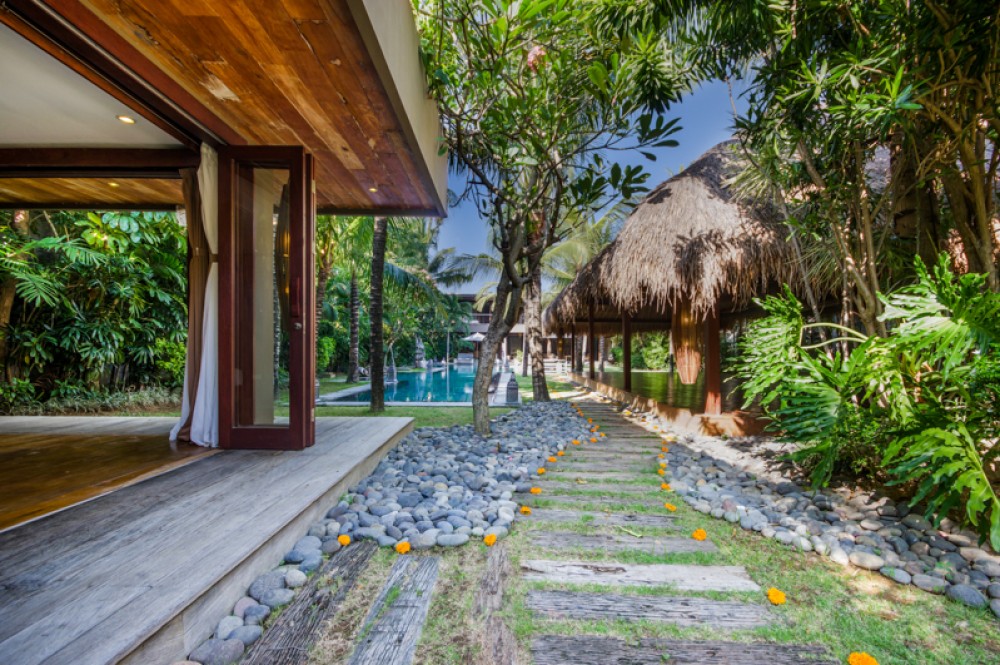 Luxury villa for sale prime location Seminyak Kibarer Property