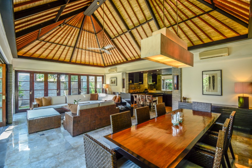 Meilleur villa emplacement à vendre à Seminyak