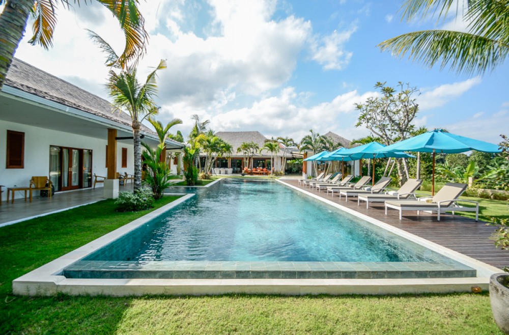 Amazing villa with rice fields view for sale in Canggu Kibarer Property