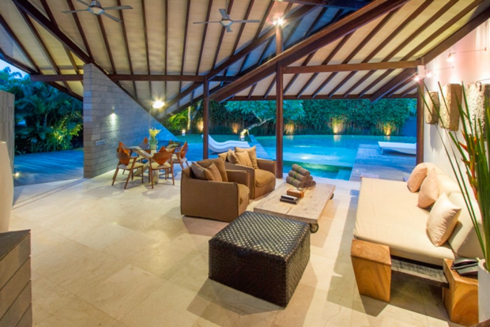 Idéal pour investissement trois chambres villa à vendre à Seminyak