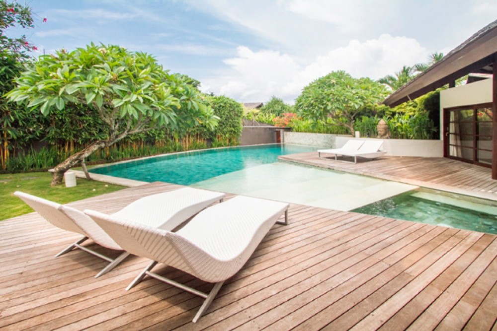 Idéal pour investissement trois chambres villa à vendre à Seminyak