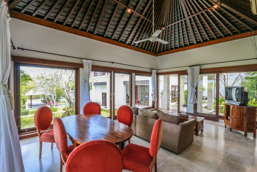 Ocean view freehold villa for sale in Nusa Dua