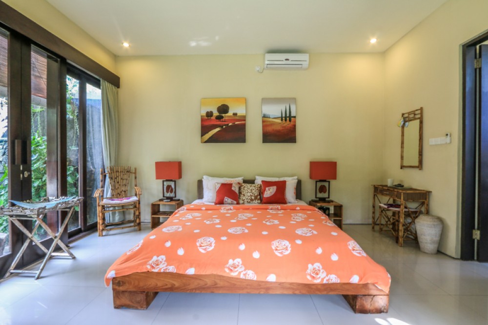 Cozy and traditional villa for sale in Kerobokan