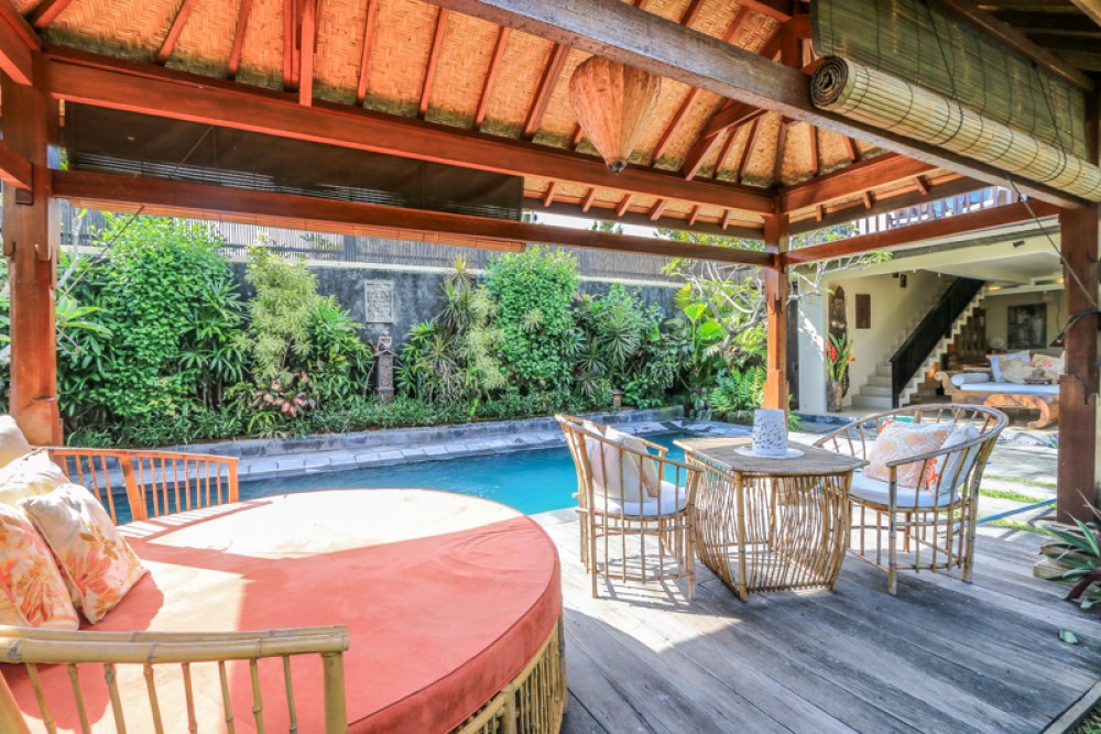 Cozy and traditional villa for sale in Kerobokan