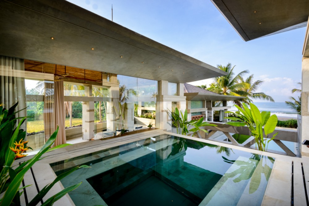 Stunning beachfront villa for sale in Tanah Lot