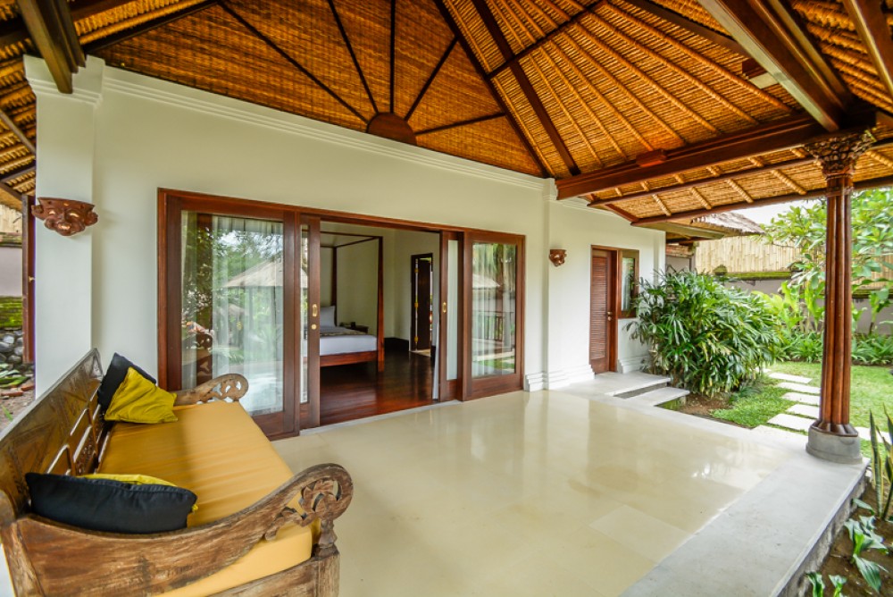 Luxurious spacious villa for sale in Pererenan