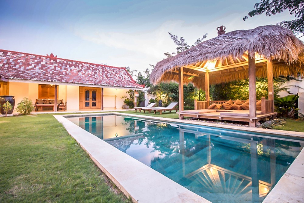 Beautiful tropical villa for sale in Pecatu Kibarer Property