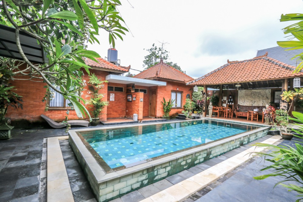 Four bedrooms freehold villa for sale in Ungasan