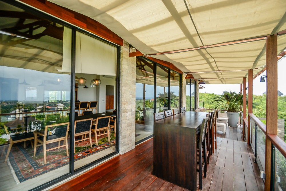 Menakjubkan freehold villa dengan pemandangan laut untuk dijual di Bukit